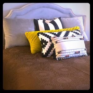 Thomas Brian brown floral queen duvet cover